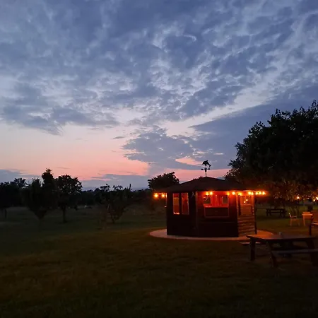 Azienda Agrituristica Ai Prai Bed & Breakfast