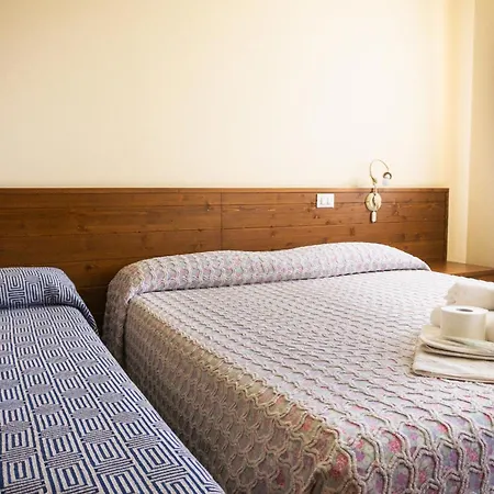 Azienda Agrituristica Ai Prai Bed & Breakfast *